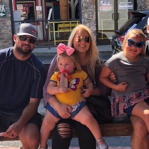 Meet your Posher, Brittany